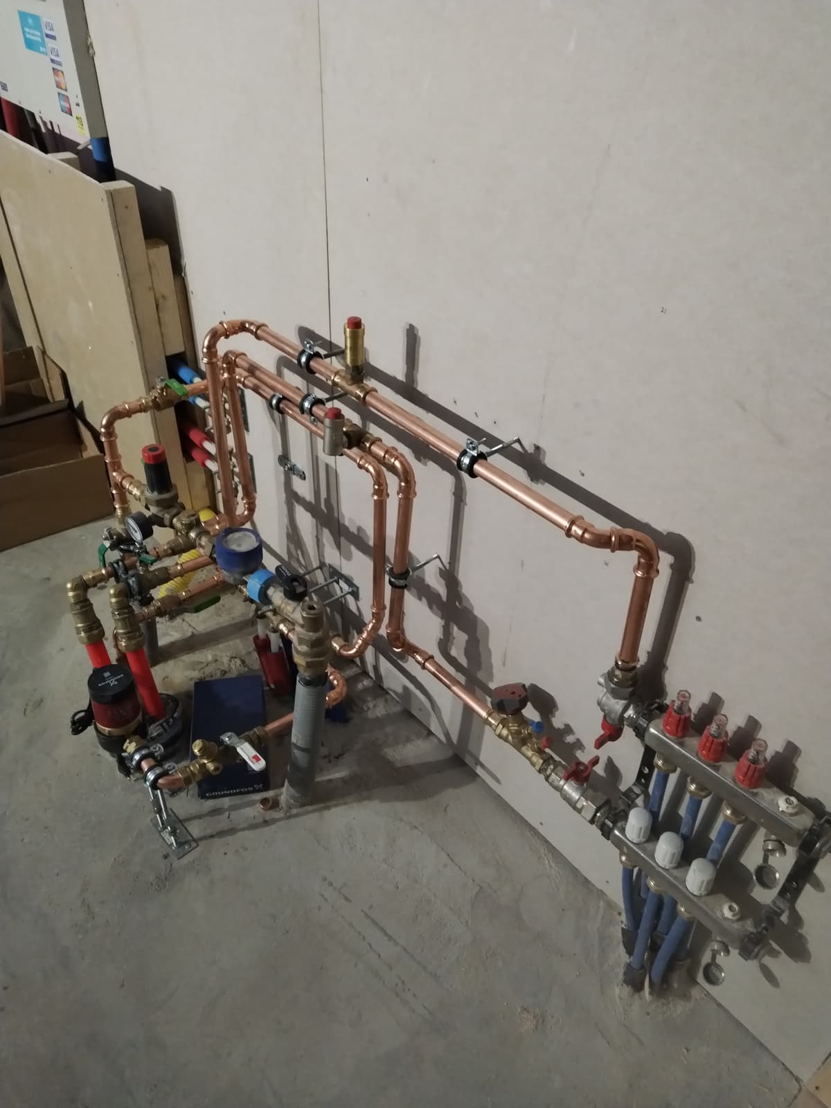 Putkityö referenssi kuva.